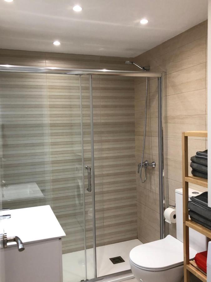 Victoria Luxury Beachfront Apartment In Benalmadena Costa Bagian luar foto